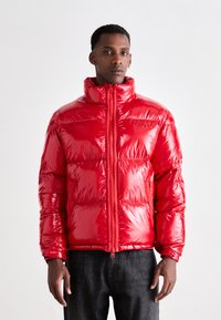 Зимняя куртка Зимняя куртка