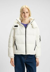 Зимняя куртка Зимняя куртка