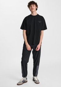 Футболка Футболка