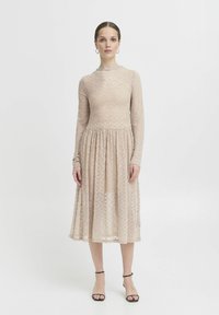 Платье Платье