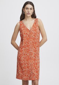 Короткое платье Короткое платье