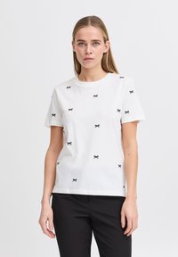 Футболка Футболка