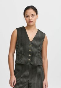 Джинсовая жилетка Джинсовая жилетка