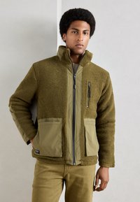 Куртка Куртка