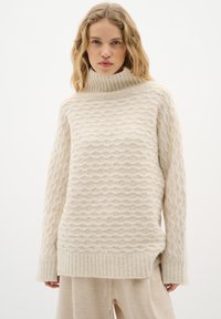 Длинный пуловер Длинный пуловер