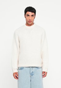 Пуловер Пуловер