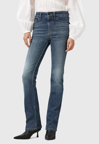 Клешеные брюки Клешеные брюки