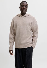 Пуловер Пуловер