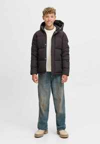 Пуловер Пуловер