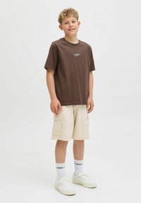 Шорты Шорты