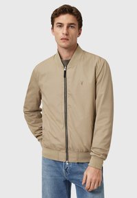 Куртка бомбер Куртка бомбер