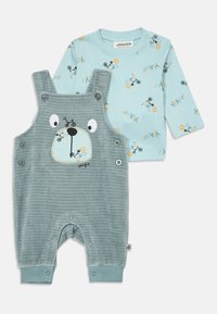 Набор одежды Набор одежды