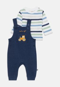 Набор одежды Набор одежды