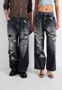 Джинсы Джинсы