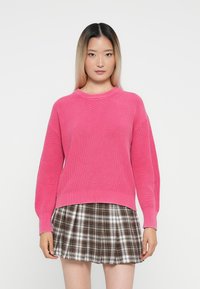 Пуловер Пуловер