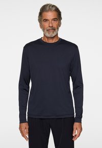 Лонгслив Лонгслив