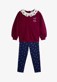 Леггинсы Леггинсы