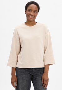 Майка с рукавом три четверти Майка с рукавом три четверти