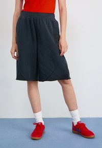 Спортивные штаны Спортивные штаны