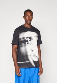 Спортивная майка Спортивная майка