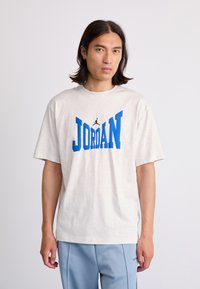 Футболка Футболка