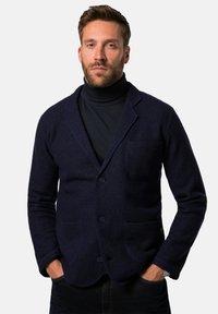 Вязаная кофта Вязаная кофта