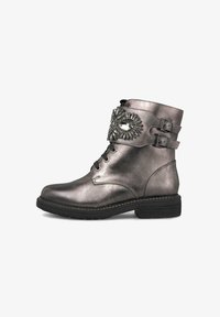 Ботинки на шнуровке Ботинки на шнуровке