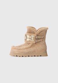 Ботинки Ботинки