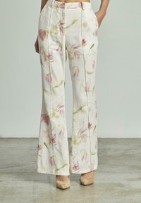 Брюки Брюки