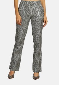 Прямые брюки Прямые брюки