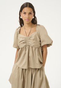 Майка Майка