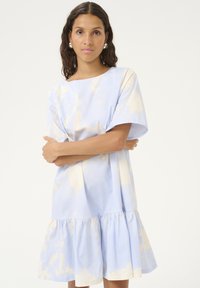 Платье Платье