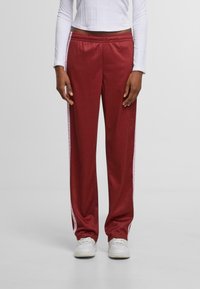 Спортивные штаны Спортивные штаны