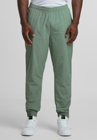 Спортивные штаны Спортивные штаны