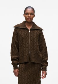 Кардиган Кардиган