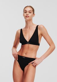 Бюстгальтер без косточек Бюстгальтер без косточек