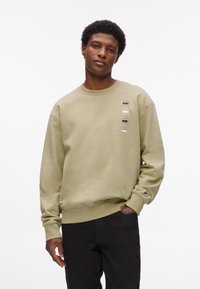 Толстовка Толстовка