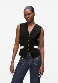 Твинсет Твинсет