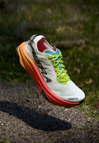 Беговые кроссовки Беговые кроссовки