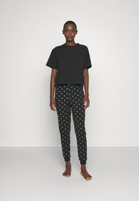 Пижама Пижама