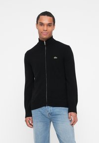 Вязаная кофта Вязаная кофта