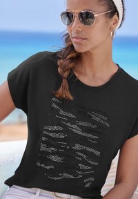 Футболка Футболка