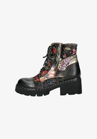 Ботинки на шнуровке Ботинки на шнуровке