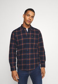 Рубашка Рубашка