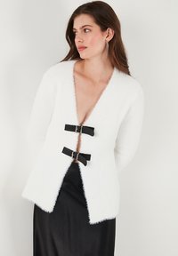 Кардиган Кардиган