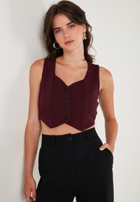 Короткая куртка Короткая куртка