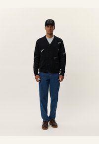 Кардиган Кардиган