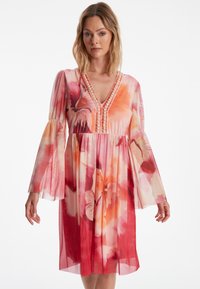 Летнее платье Летнее платье