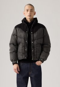 Пуховик Пуховик