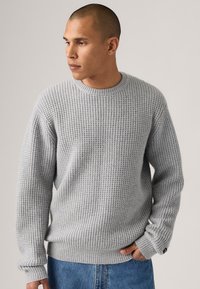 Пуловер Пуловер